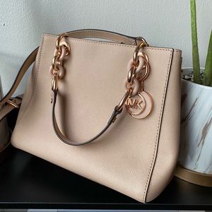 Michael Kors Cynthia Crossbody Light Pink Purse